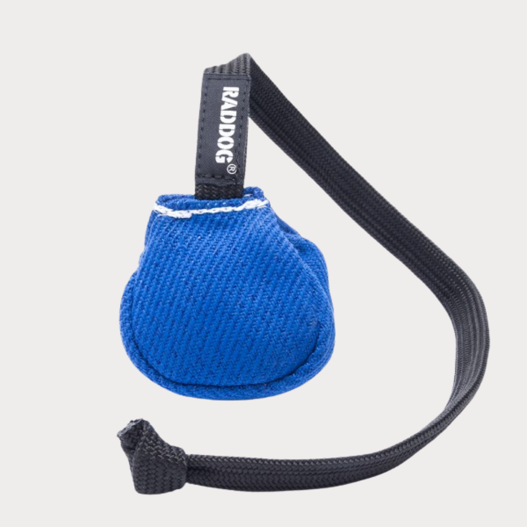 Small ball made of synthetic fabric